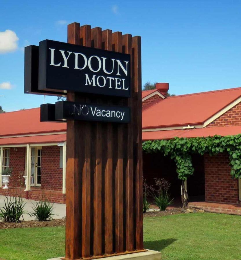 The Lydoun Motel Chiltern Exteriér fotografie